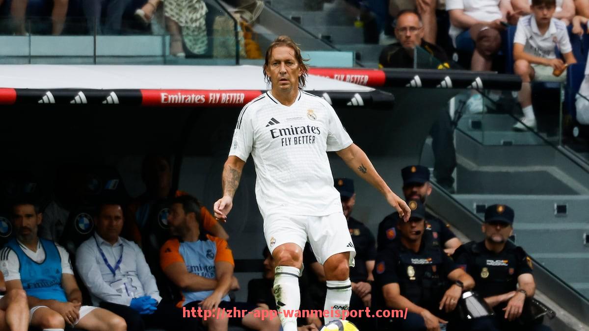 完美体育官方入口-西甲联赛实时积分榜及未来赛程预测分析