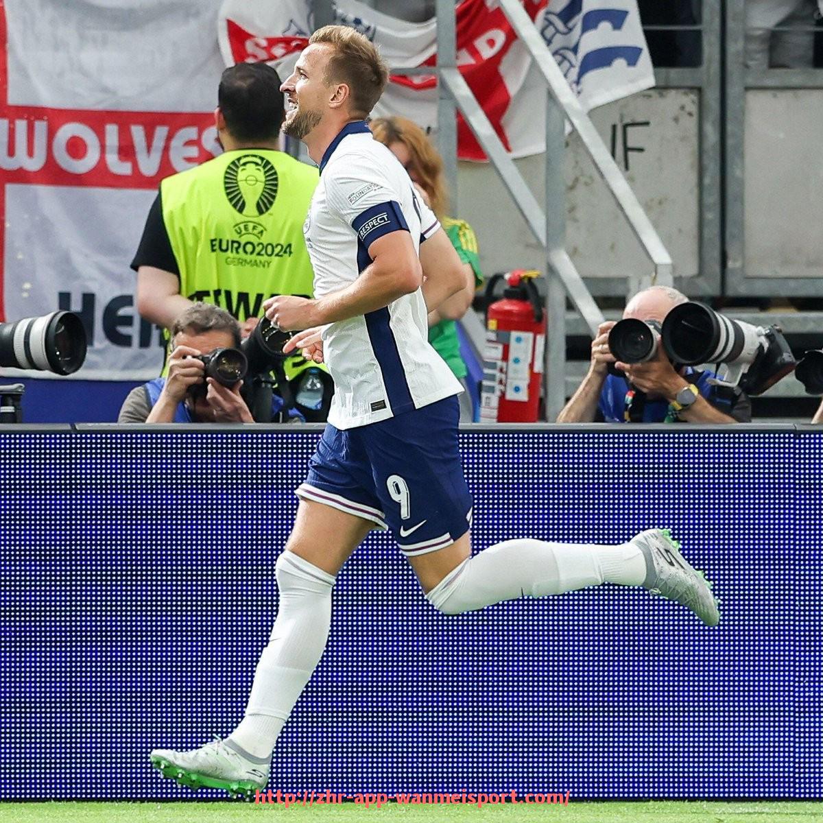 完美体育官方入口-世俱杯球员技术动作细节拆解与训练指导